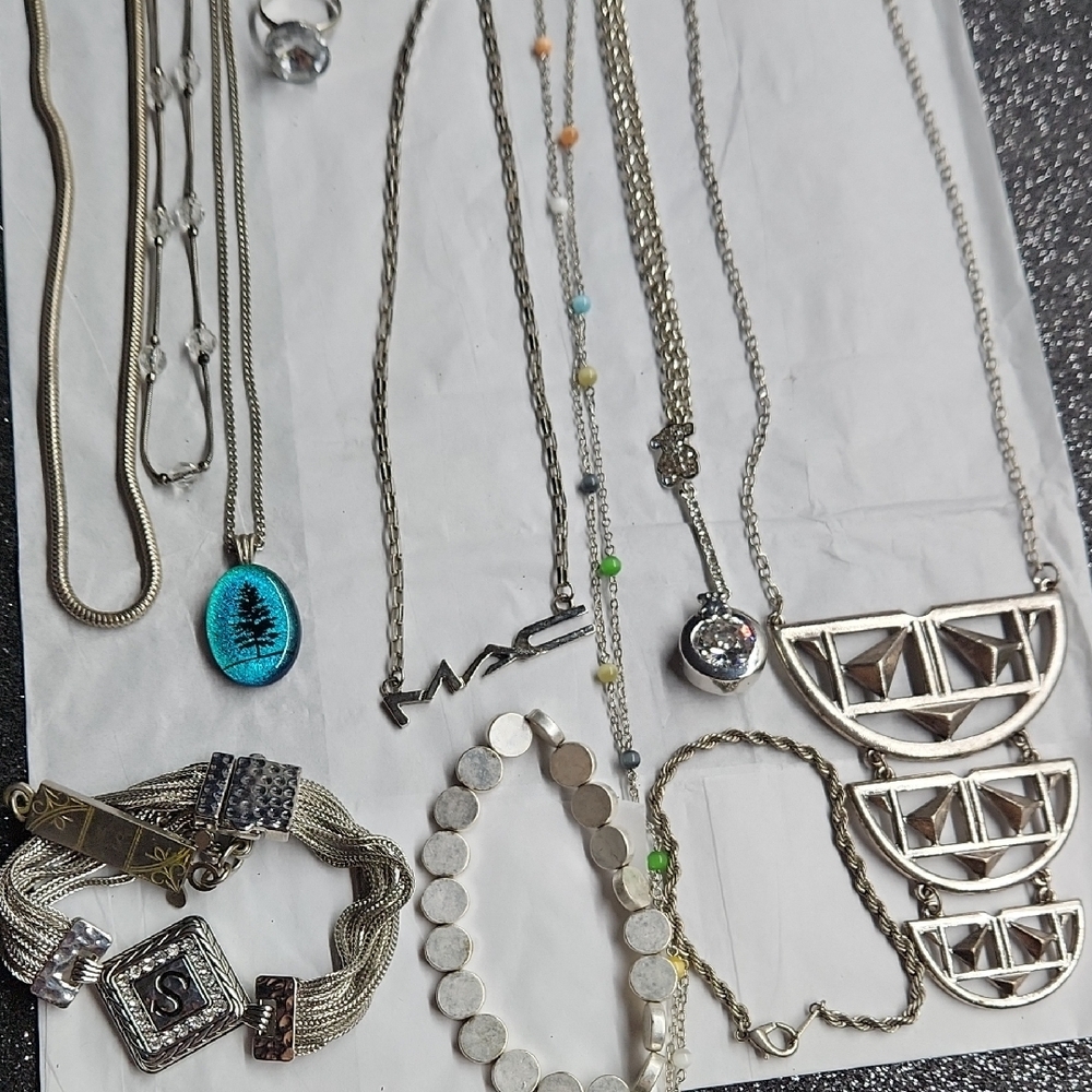 Silver-tone Themed Bundle - Picture 14 of 14